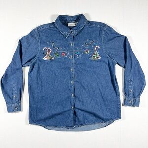 Basic Editions Top Women’s Blue Christmas Chambray Embroidered Bears Size XL
